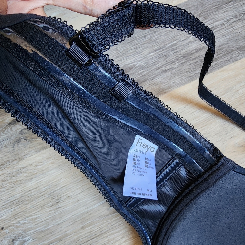 NWOT FREYA BRA - Picture 8 of 8